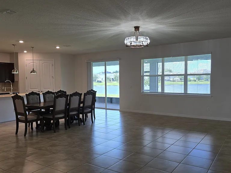 2359 Nuthatch St — Photo 16