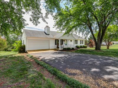 102 Piccadilly Ct, Goode, VA, 24556