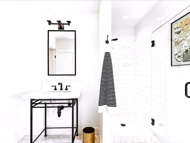 4242 Cobb Way — Photo 29