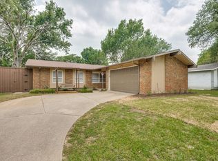827 Sherbrook Dr, Richardson, TX 75080