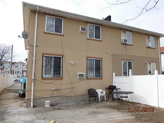 3rd image of 556 Beach 67th St