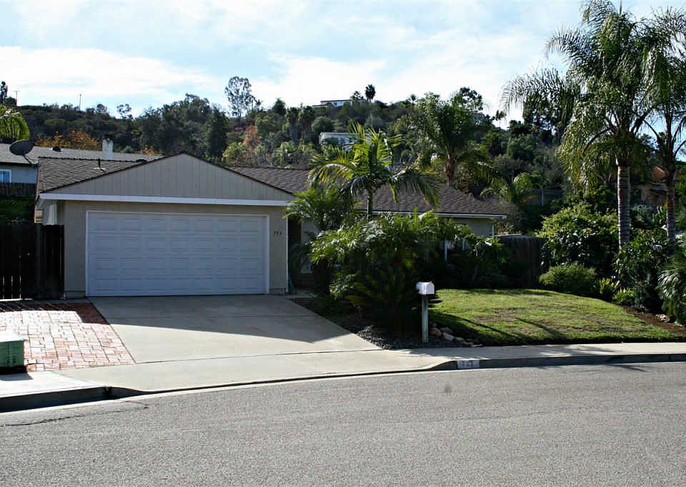 1st image of 753 Ladysmith Dr