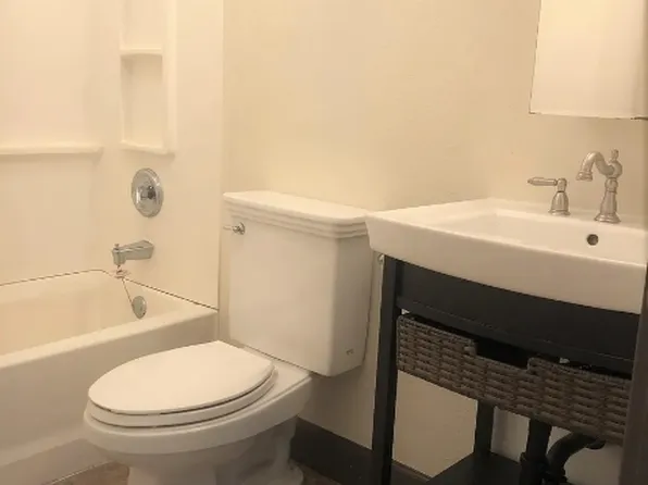 9334 N Lombard St APT 1, Portland, OR 97203