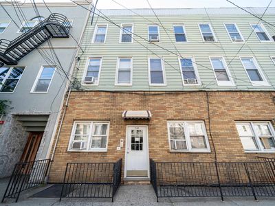 581 Palisade Ave, Jersey City, NJ, 07307