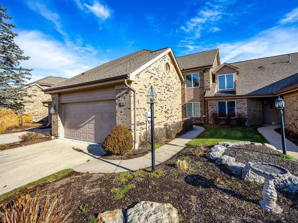 60 Waterpoint Ln, Hamilton, OH 45013