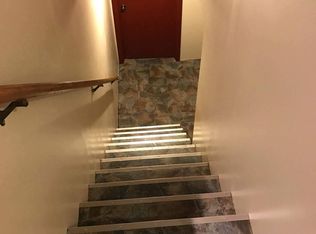 13 Ohio Dr, Decatur, IL 62526