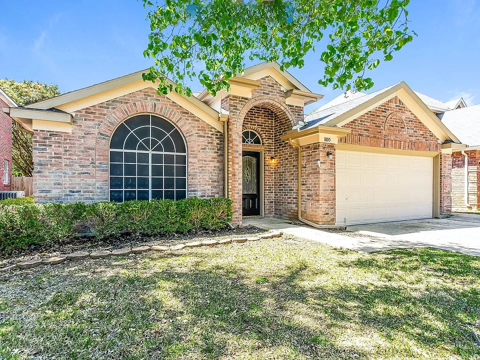 1805 Kingston Ln