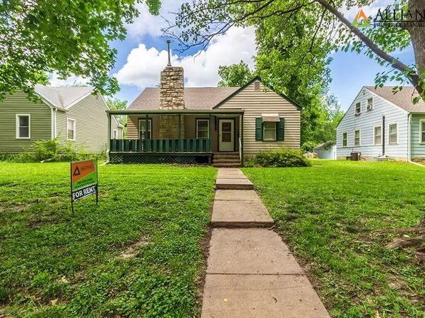 714 Thurston St, Manhattan, KS 66502