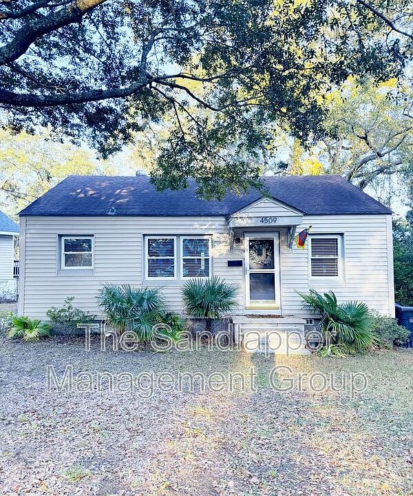 1st image of 4509 Old Park Rd