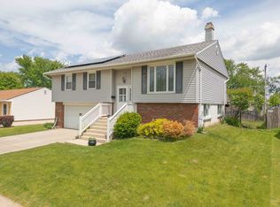 309 Hale Ave, Romeoville, IL 60446