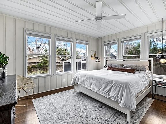 5th image of 614 N Rosemont Ave