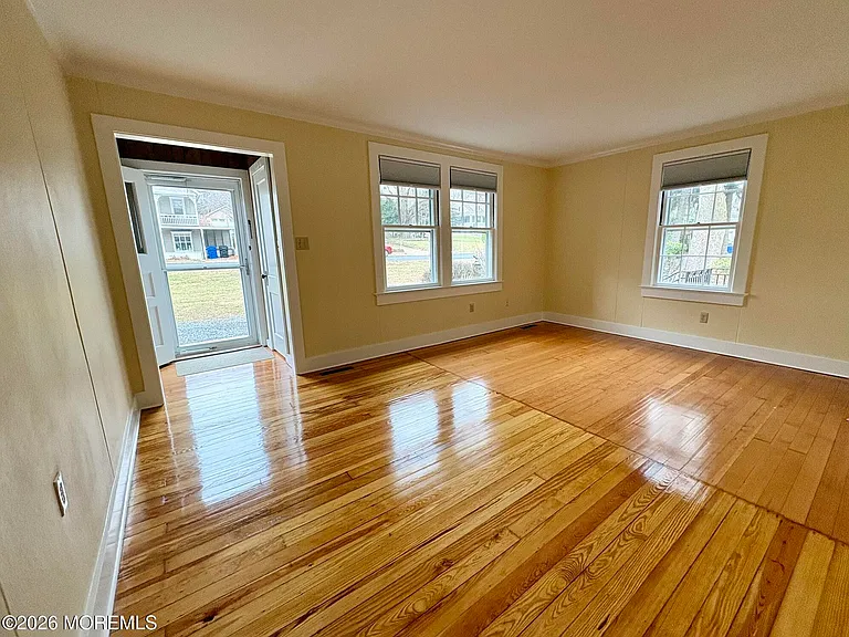 121 Navesink Ave — Photo 8