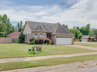 10809 Wyckford Dr, Olive Branch, MS 38654