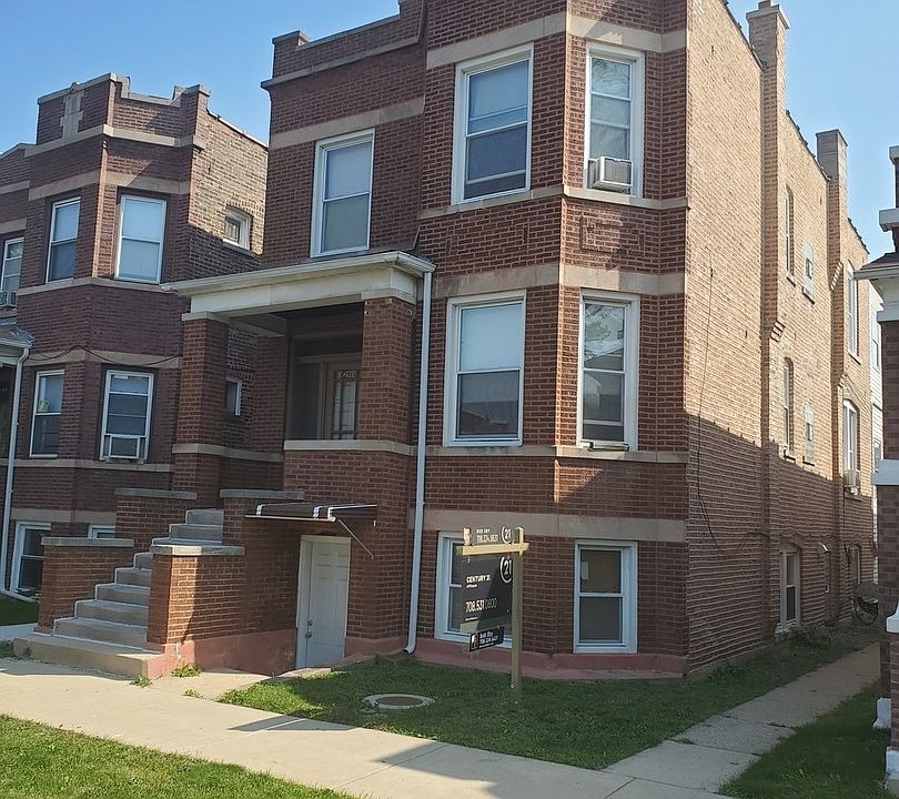 1st image of 2111 S 59th Ct