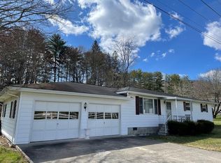 117 Spurlock Ln, Fairdale, WV 25839