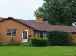 745 Crestwood Ave, Wadsworth, OH 44281