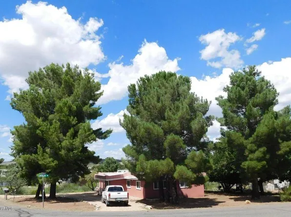 17266 E Lakeview Dr, Mayer, AZ 86333