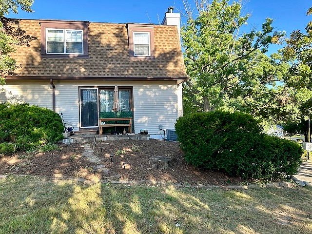 1st image of 2514 W Memorial Dr