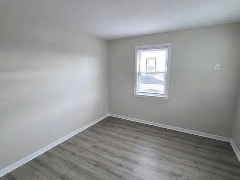 166 Carmita Ave #2 — Photo 10