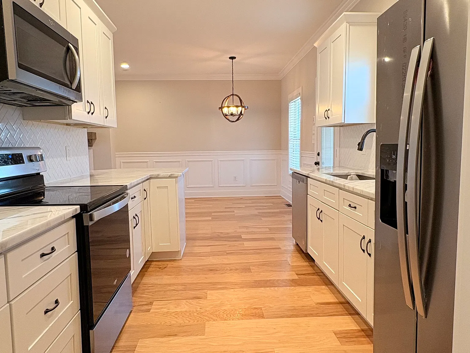 3 bed, 1400 sqft, $2,250 — Photo 4