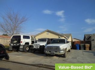 404 Dry Meadow Ln, Bakersfield, CA 93308