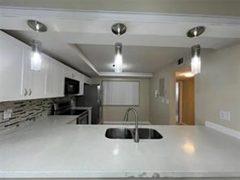 8040 Hampton Blvd #104 — Photo 29