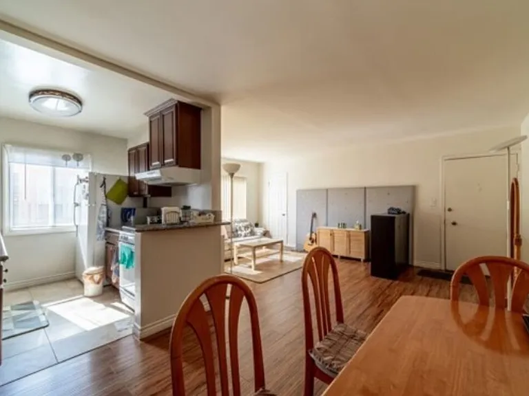 138 S Saint Andrews Pl #4 — Photo 8