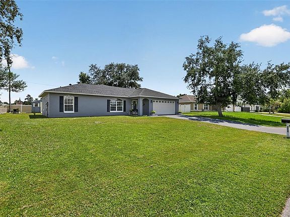 3rd image of 2986 SW 143RD PLACE ROAD