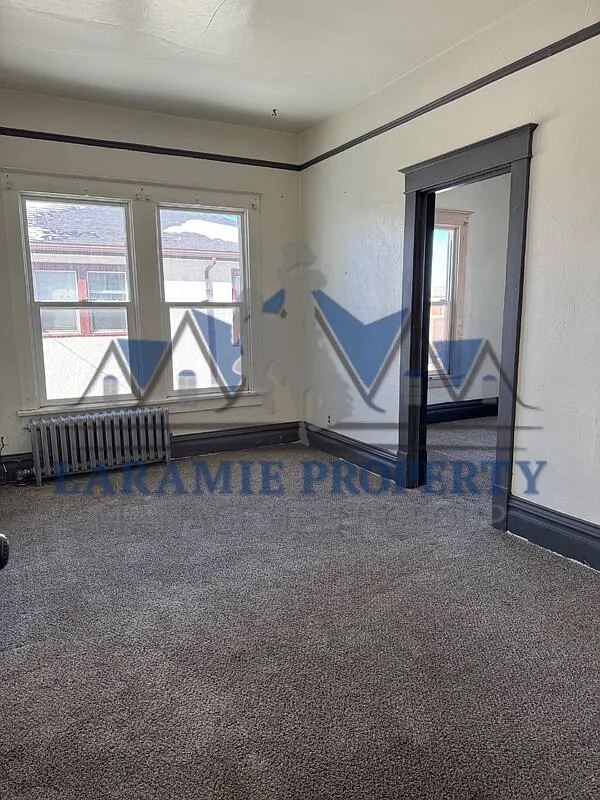 Photo 2 of 8 - 508 E Garfield St #5 - Laramie, WY Building Photo - 508 E Garfield St #5