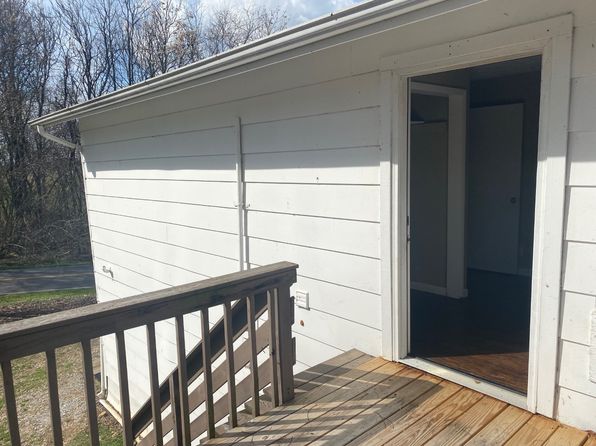 402 Corby Bridge Rd