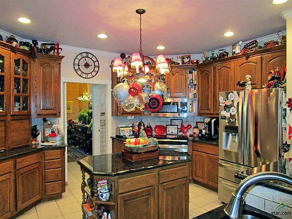 4th image of 11600 W Lake Dr