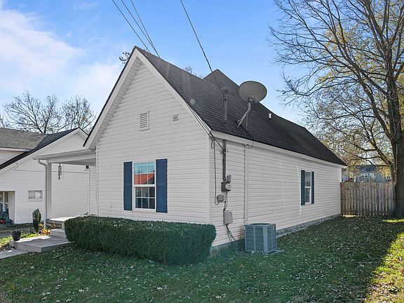 5th image of 12 Linden Ave