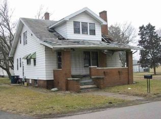 110 Harding Ave, Trail Creek, IN 46360