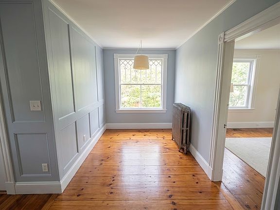 5th image of 30 Brooks St