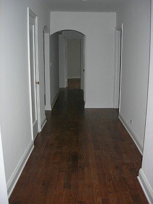 5th image of 245 E 72nd St APT 10A