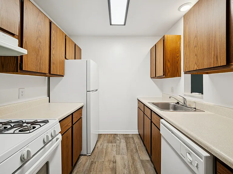 ReNew Woodlake — Photo 19