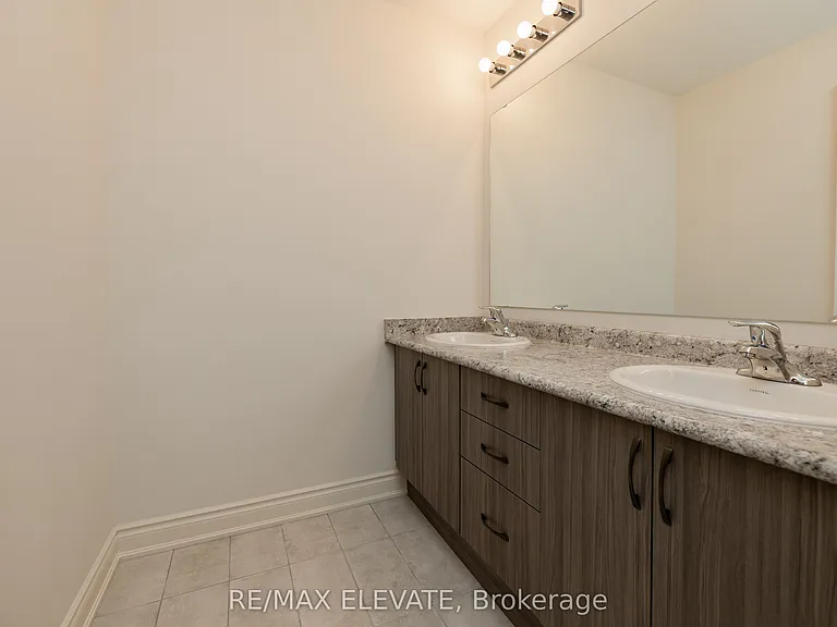 255 McKean Dr N — Photo 25
