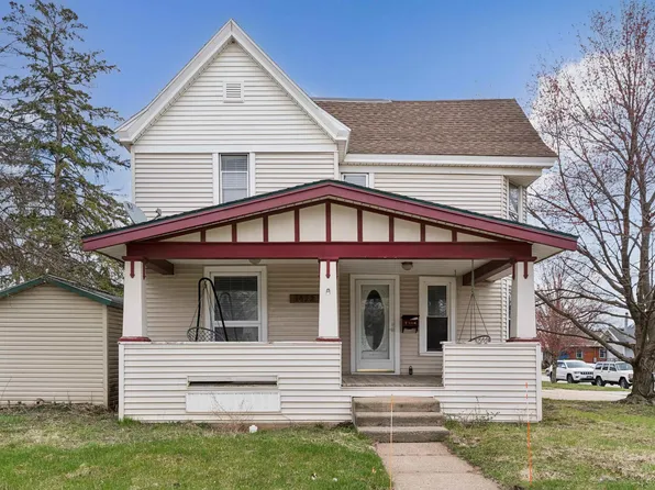 1422 Main St, Cedar Falls, IA 50613