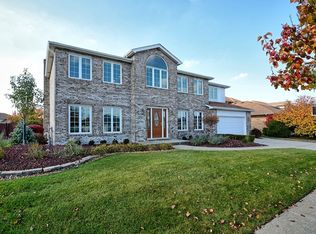 10748 Linder Ave, Oak Lawn, IL 60453