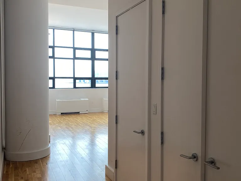 360 Furman St #432 — Photo 10