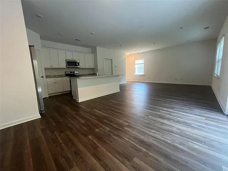 705 Evergreen Rd — Photo 12