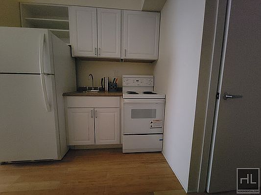 1st image of 336 W 19th St #Dd
