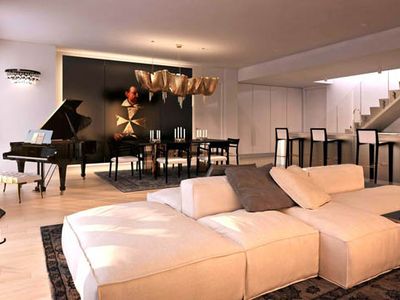 540 W 49th St, New York, NY, 10019
