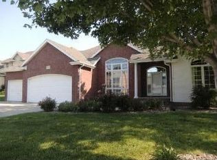 17429 Cinnamon Cir, Omaha, NE 68135