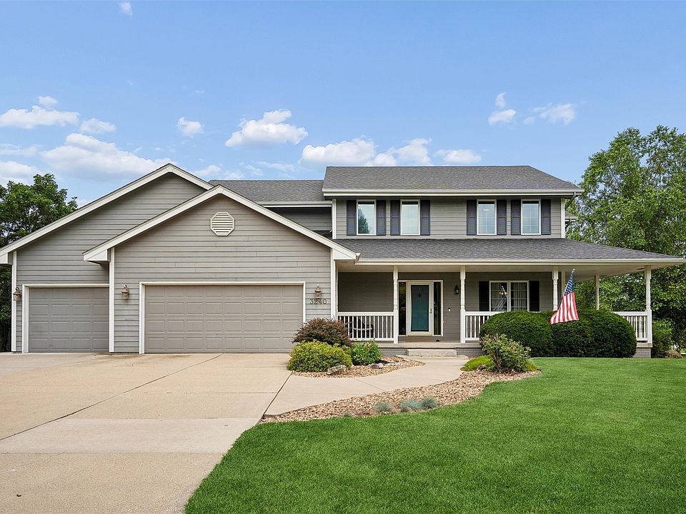 1st image of 3240 Maple Ct
