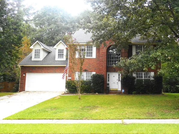 110 N Pembroke Dr, Goose Creek, SC 29445