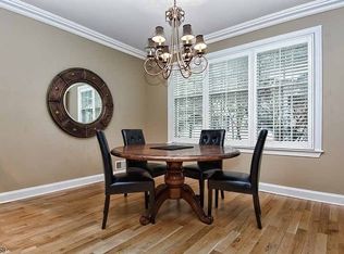 8 Ashington Club Rd, Far Hills, NJ 07931