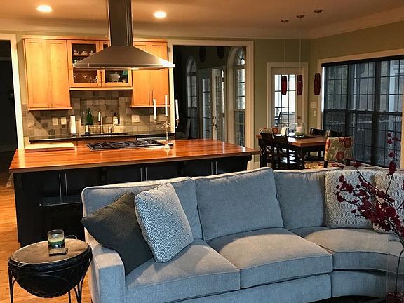 Kitchen-Family Room