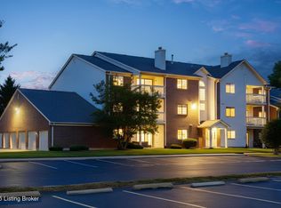 3801 Yardley Ct Unit 101, Louisville, KY