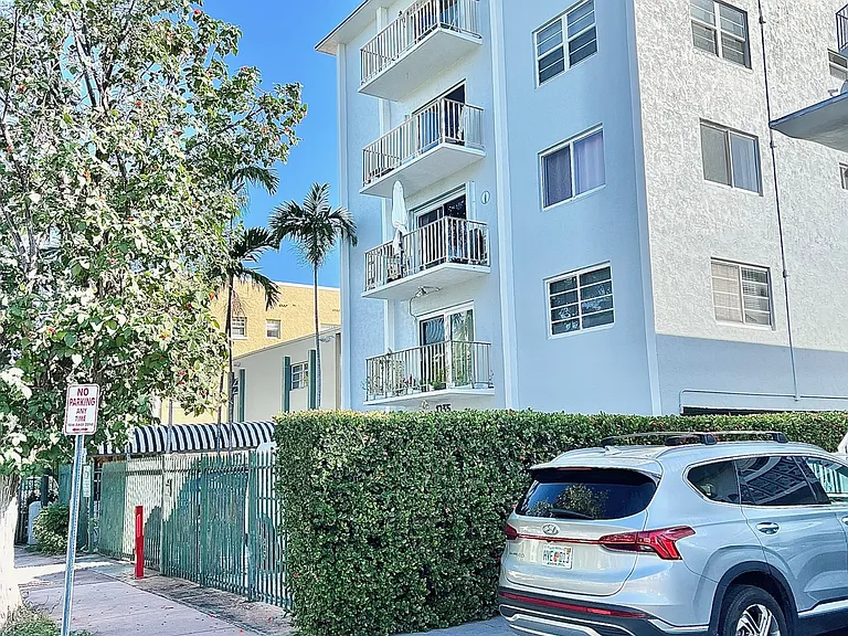 1235 Pennsylvania Ave #3B — Photo 21